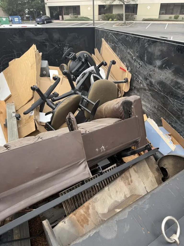 Furniture and household junk cleanout load - Treasure Valley