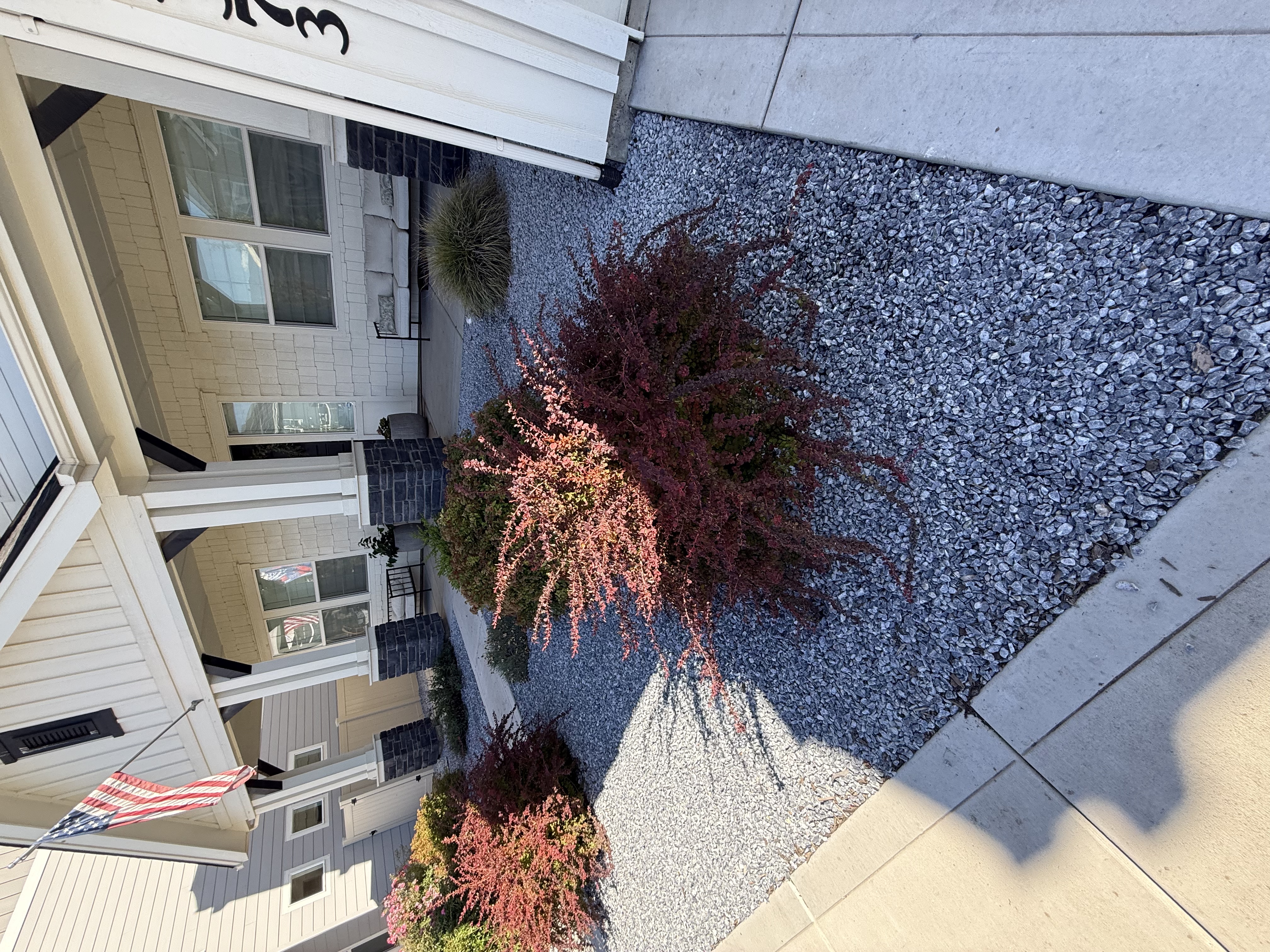 Finished blue gravel front yard — Meridian Idaho